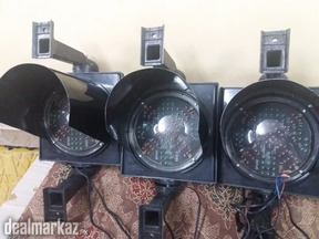 Traffic signal lights new installation service available