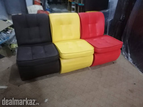 In molty foam single seat sofa