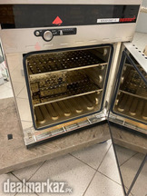 Memmert (Germany) Digital Lab Oven Capacity 53 Liters