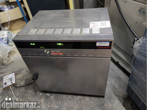 Memmert (Germany) Digital Lab Oven 108 Liters
