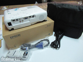 Epson Projector eb x41 - LCD Projector 3600 lumens Slighly Used