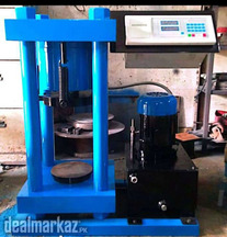 Digital Cube Testing Machine 2000 Kn