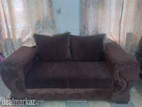 3 2 1 sofa in good condition