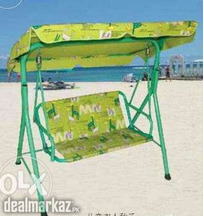 Brand new swinging home ang garden