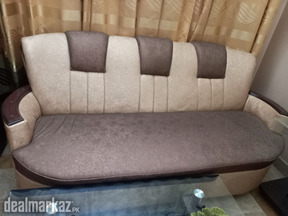 Sofa set with Table