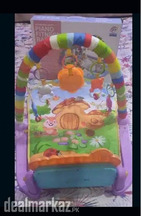 Baby piano fitness rack
