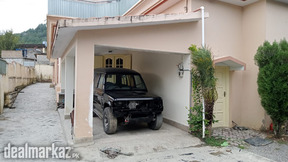 House(ground floor) for rent,7 bedrooms,7 bath room, 2 kitchens plus