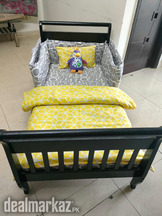 Baby cot for sale