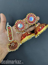 Meena Kundan Jhumki