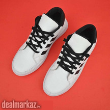 Oblast Sneaker Black Camel