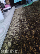 elling an elegant and clean huge-sized carpet.