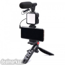 Multifunctional Professional Vlogging Kit With Tripod LED Video Light