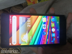 Q Mobile X700i for sale