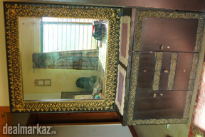 DRESSING TABLE FOR SALE