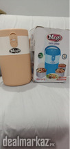 3 Piece Lunch Carrier with one plastic bowl of Salad / Lunch Box