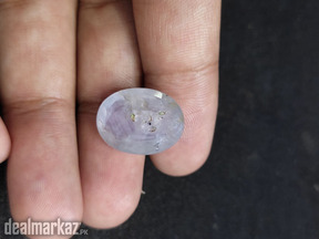 White pukhraj stone 17.50 ct