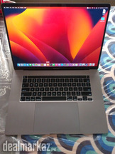 Macbook Pro 2019 Core i9 64GB RAM 8GB graphic 8 Core 2.4 GHz