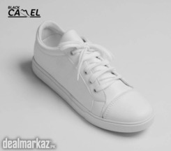 Black Camel Sneakers