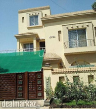 Female house maid required