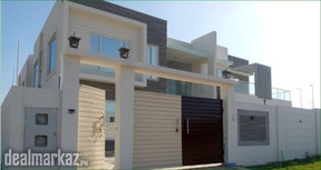 3 side corners 2200 Square Yard rent Gorgeous house BTK Karachi