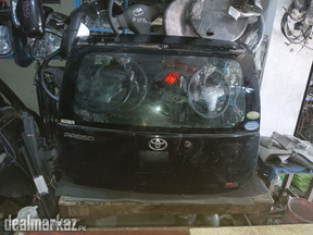 Toyota Passo 2004-2009 Kgc10 Hatch Trunk - Shah Nafees Traders