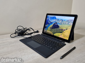 Dell Latitude 5290 12 2 in one Core i7-8650u 16GB, 256GB SSD