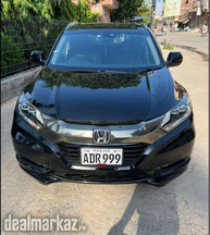 Honda vezel 2016 model