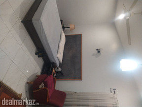 Executive class super luxury furnished room in bungalow for longterm