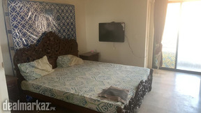 Executive class furnished paying guest room for long term
