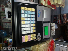 Cash register machine