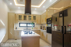 1 Kanal Ultra Luxury Spanish House for Sale