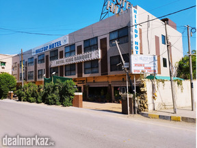 Hilltop Hotel Apartments
