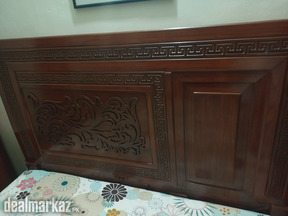 King size bed for sale