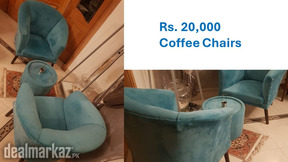 Coffee Chairs With small table