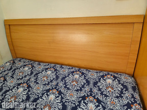 Queen size bed (with mattress [NEW]) 5 × 6 feet