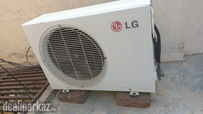 AC 1.5 Ton LG for sale