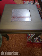 Table set for drawing room and lounge