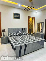 Archie Wood Headboard Bedroom Set