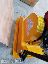 Plate compactor