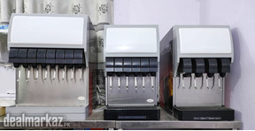 Soda machime with cylinders