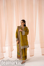 Florent Pakistan Launch Festive Luxury Lawn '24