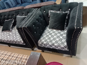 Black in white sofa set with steem stone bts