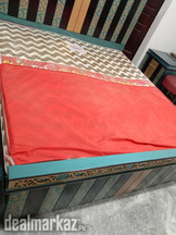 Bed set . Mate finishing