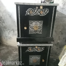 Bed set for urgent sale in good condition