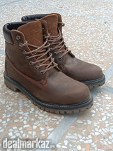 Brown Lark & Finch Euro Size 41 Boots – Durable & Comfortable
