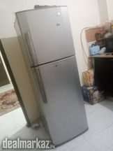 Used fridge bilkul ok h chalny Mai A1 cooling koi fault ni