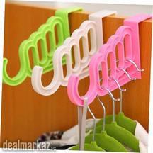 2pcs Portable Over Door Clothes Hanger Plastic Hooks