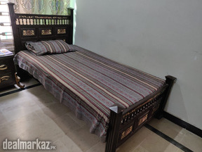 Chinioti Single Beds With Side Table Almost New...