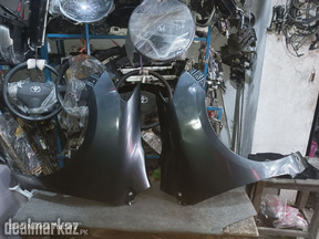 Toyota 2008 to 2010 fenders without indicator - Shan Nafees Traders