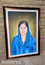 Draw Handmade oil painting portrait on canvas best gift for every one.